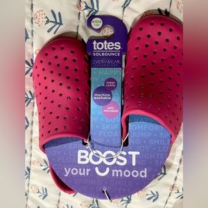 NWT TOTES sandals size 7/8 T